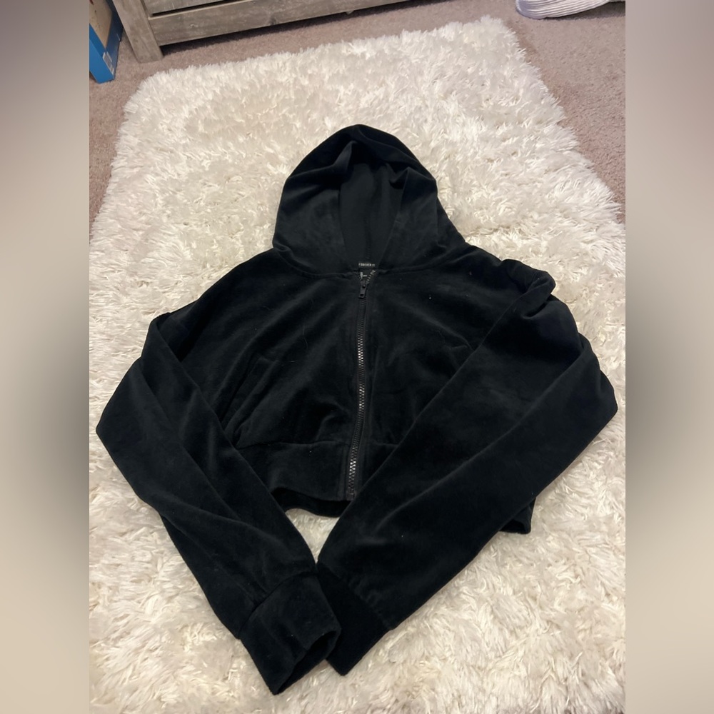 Black velvet cropped zip up jacket